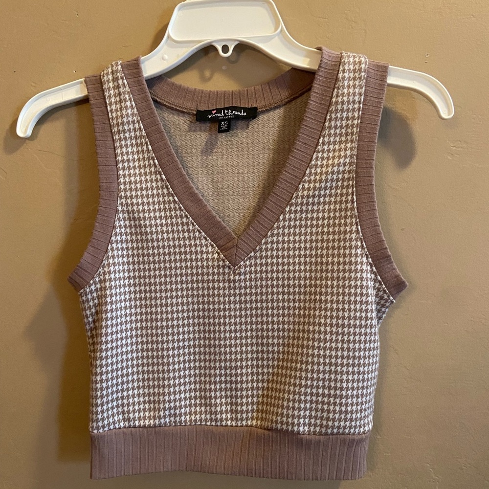 Mixed threads brown white sweater vest top size XS